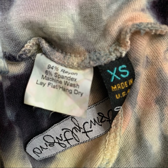 Brightly Twisted skirt - Picture 11 of 16